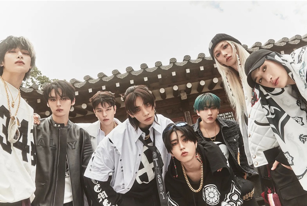 Top 10 tour K-pop thu nhập cao nhất năm 2025: Stray Kids dẫn đầu - Ảnh 1.