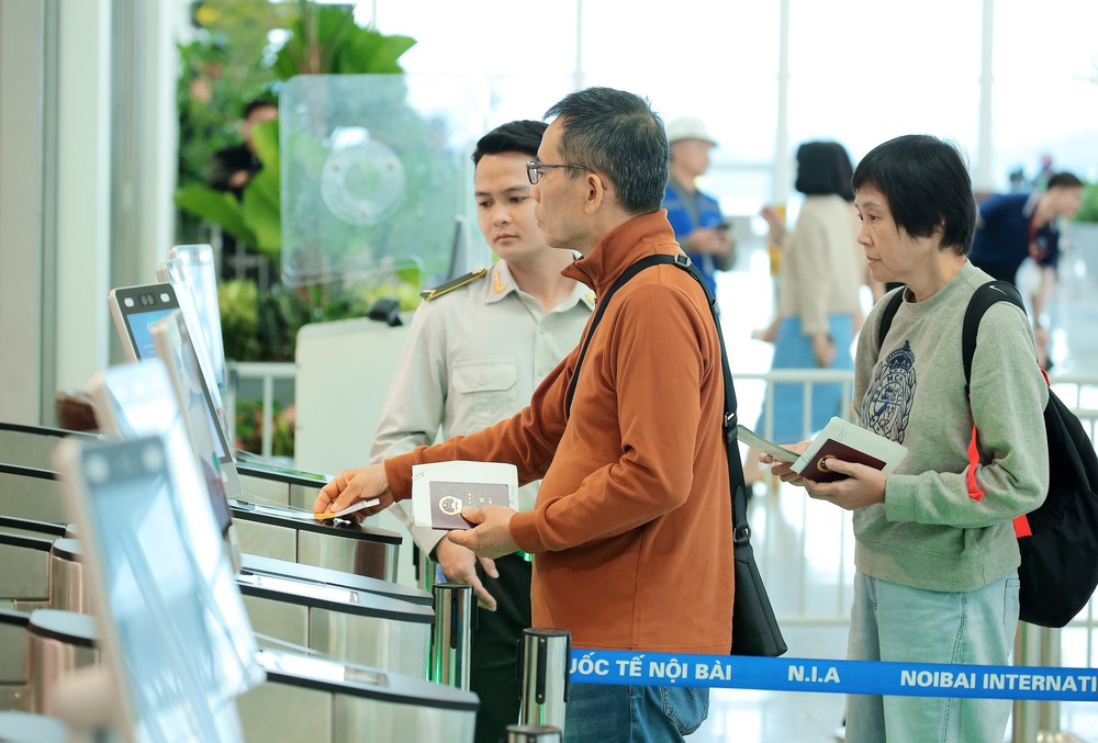 Dự án mở rộng Nhà ga T2 Nội Bài sẽ được đưa vào khai thác từ ngày 19/12 - Ảnh 5. Dự án mở rộng Nhà ga T2 Nội Bài sẽ được đưa vào khai thác từ ngày 19/12 - Ảnh 5.