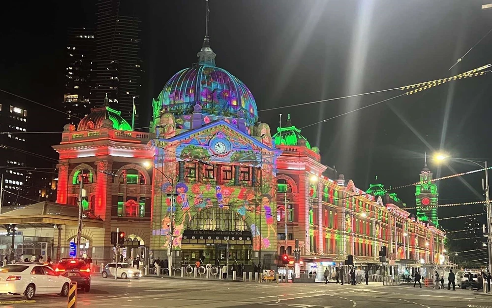 Giáng sinh rực rỡ sắc màu tại "xứ sở Chuột túi" - Ảnh 4.