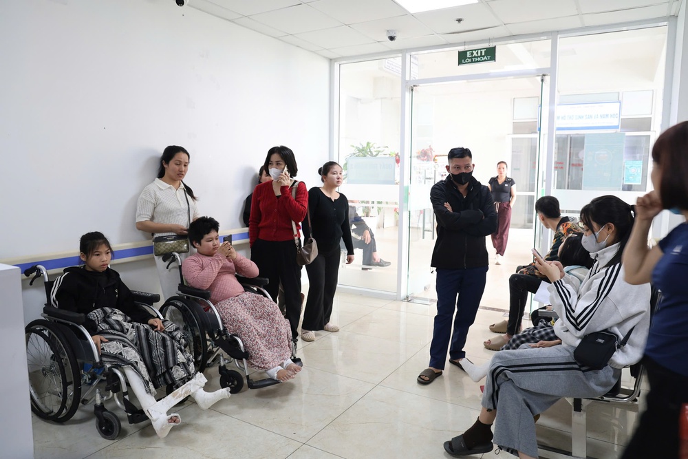 Gần 30 trẻ hồi phục tích cực sau phẫu thuật nhân đạo - Ảnh 2.