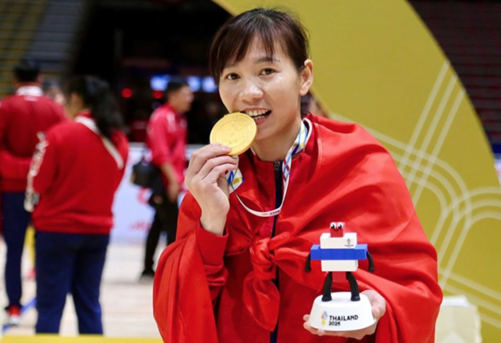 Được FIFA ngợi khen, Thùy Trang đứng trước cơ hội giành Quả bóng vàng Việt Nam lần thứ hai - Ảnh 1.