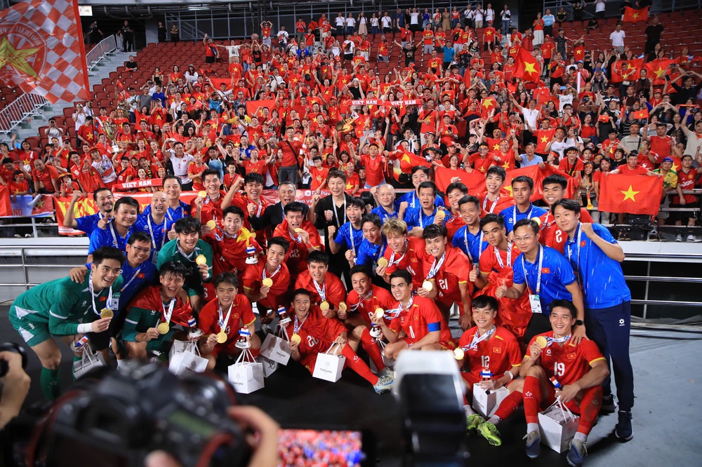 Trưởng đoàn Nguyễn Hồng Minh: ‘Đoàn Thể thao Việt Nam đã thực hiện đúng lời căn dặn của Thủ tướng Chính phủ’ - Ảnh 2. Trưởng đoàn Nguyễn Hồng Minh: ‘Đoàn Thể thao Việt Nam đã thực hiện đúng lời căn dặn của Thủ tướng Chính phủ’ - Ảnh 2.