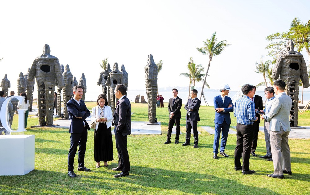 Trưng bày tổ hợp nghệ thuật công cộng quy mô lớn về Chiến thắng Bạch Đằng - Ảnh 4.