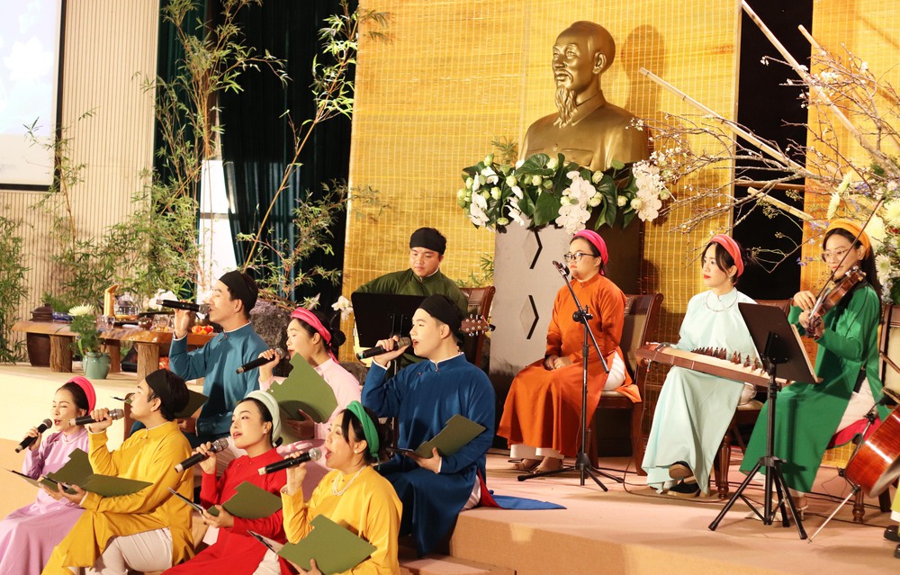 Ra mắt Đường sách Nguyễn Đổng Chi - Ảnh 3.