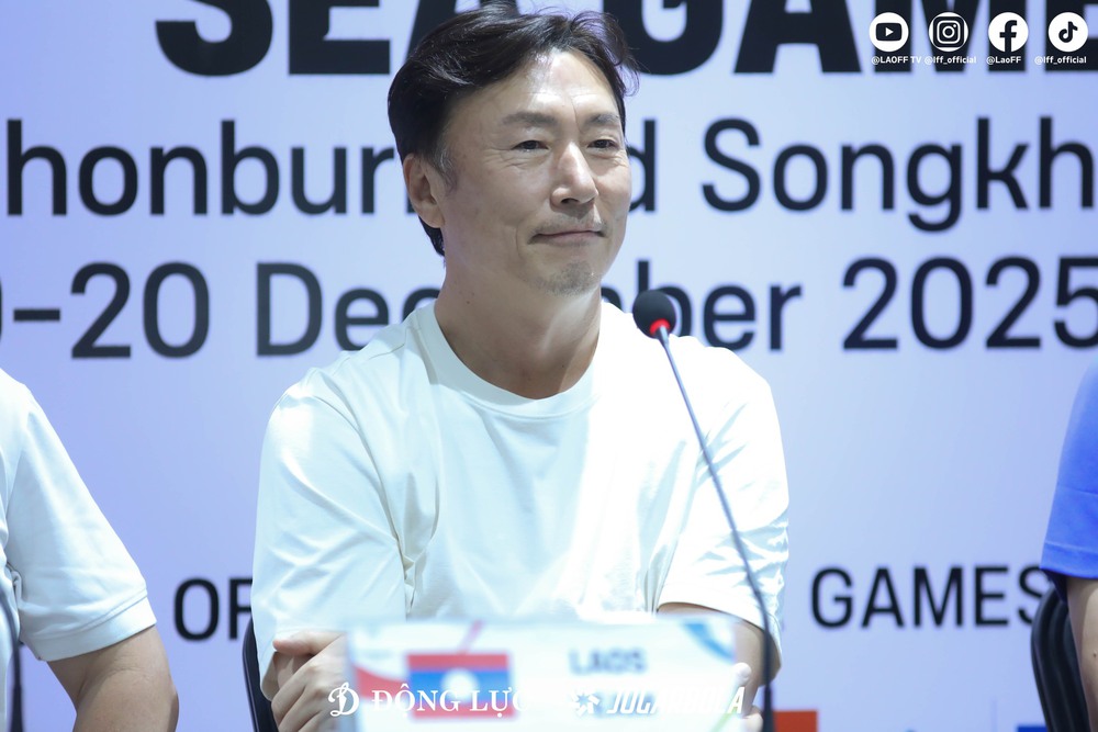 HLV Kim Sang Sik: ‘U22 Việt Nam tập trung tối đa cho SEA Games 33’ - Ảnh 2.