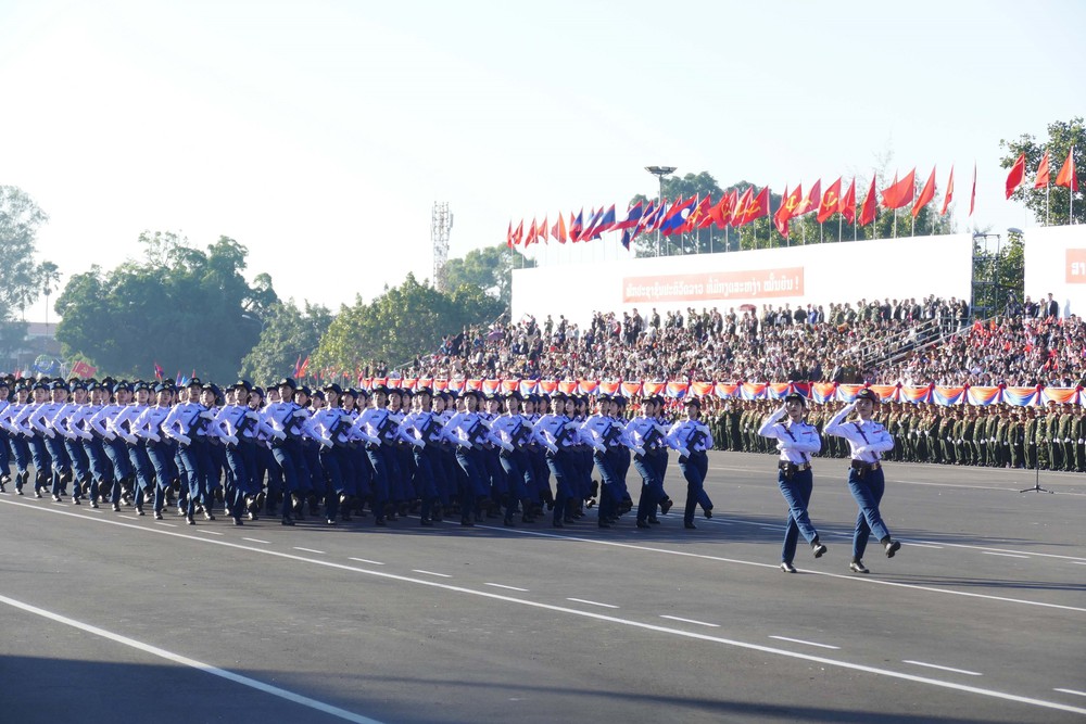 50 năm Quốc khánh CHDCND Lào: Tinh thần đoàn kết và khát vọng vươn tới tương lai tươi sáng - Ảnh 8. 50 năm Quốc khánh CHDCND Lào: Tinh thần đoàn kết và khát vọng vươn tới tương lai tươi sáng - Ảnh 8.