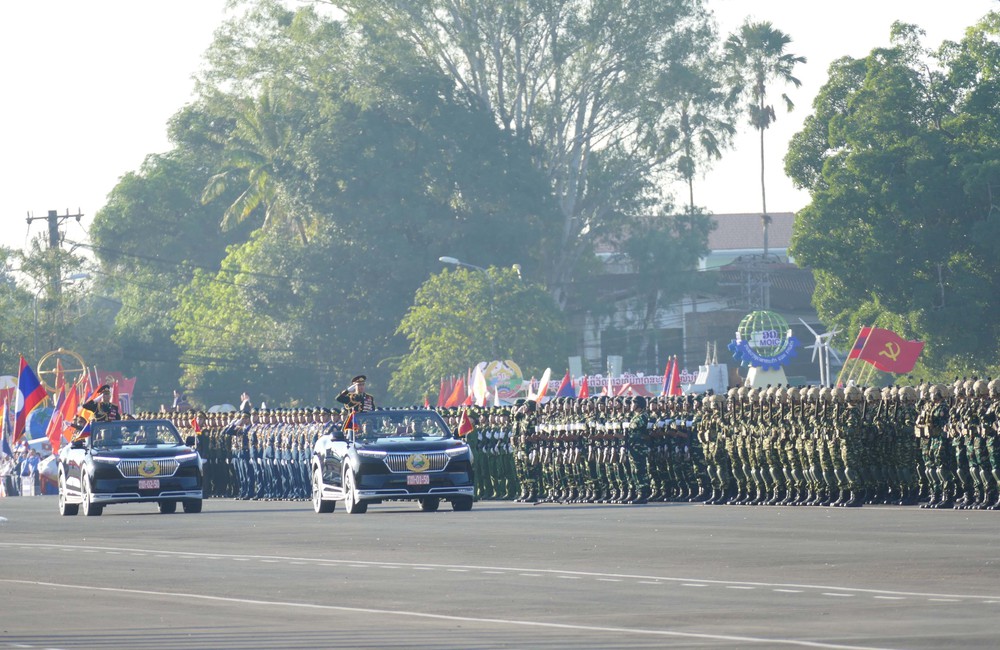 50 năm Quốc khánh CHDCND Lào: Tinh thần đoàn kết và khát vọng vươn tới tương lai tươi sáng - Ảnh 4. 50 năm Quốc khánh CHDCND Lào: Tinh thần đoàn kết và khát vọng vươn tới tương lai tươi sáng - Ảnh 4.