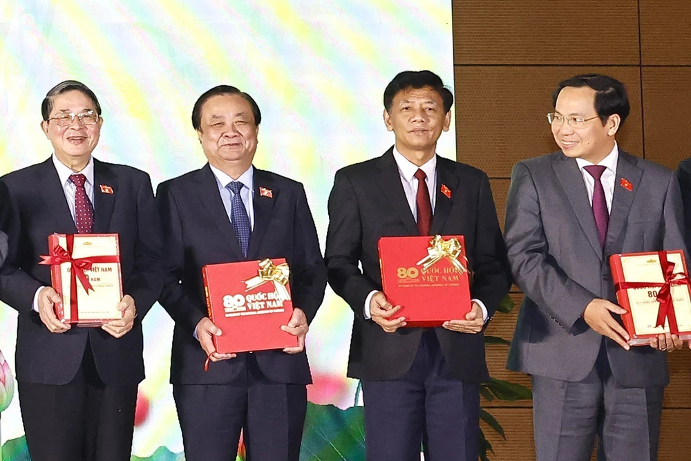 Chủ tịch Quốc hội Trần Thanh Mẫn dự Lễ khai trương Bảo tàng Quốc hội Việt Nam - Ảnh 6.