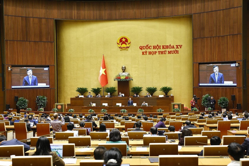 Kỳ họp thứ 10, Quốc hội khóa XV: Làm rõ cơ cấu phân kỳ vốn, thứ tự ưu tiên đầu tư nguồn lực cho giáo dục - Ảnh 1. Kỳ họp thứ 10, Quốc hội khóa XV: Làm rõ cơ cấu phân kỳ vốn, thứ tự ưu tiên đầu tư nguồn lực cho giáo dục - Ảnh 1.