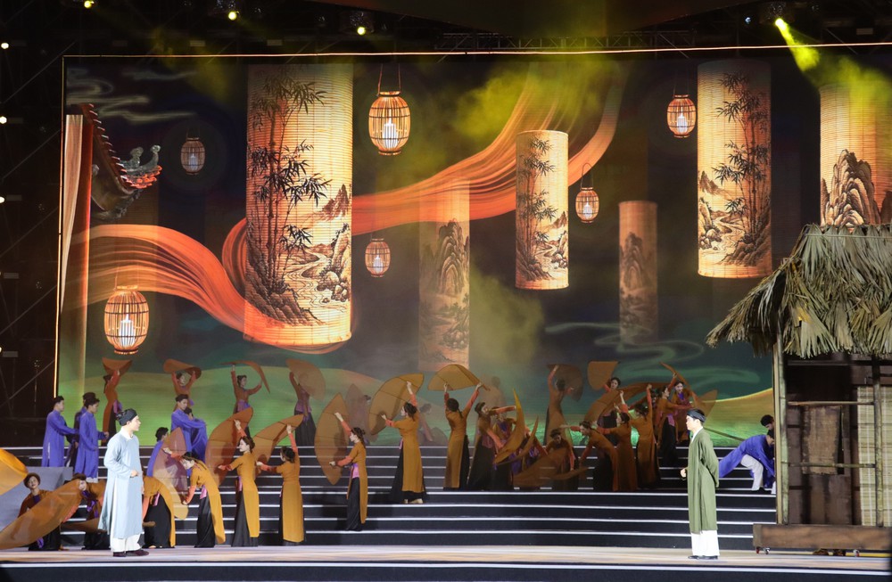 Lễ kỷ niệm 260 năm Ngày sinh Đại thi hào Nguyễn Du - Ảnh 4.