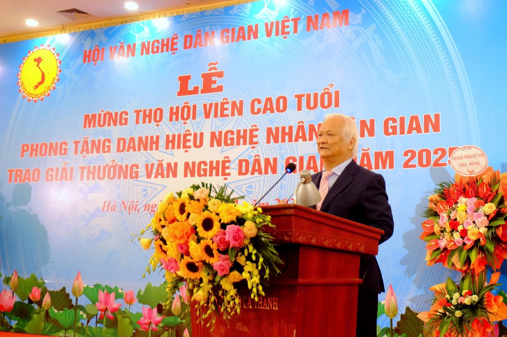 Trao Giải thưởng Văn nghệ dân gian năm 2025 cho 49 công trình xuất sắc - Ảnh 3.