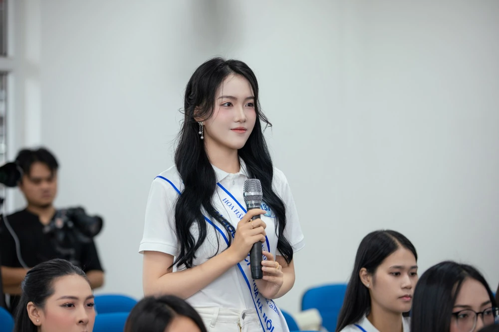 Thí sinh hoa hậu tranh danh hiệu “Đại sứ khởi nghiệp sáng tạo” - Ảnh 4.