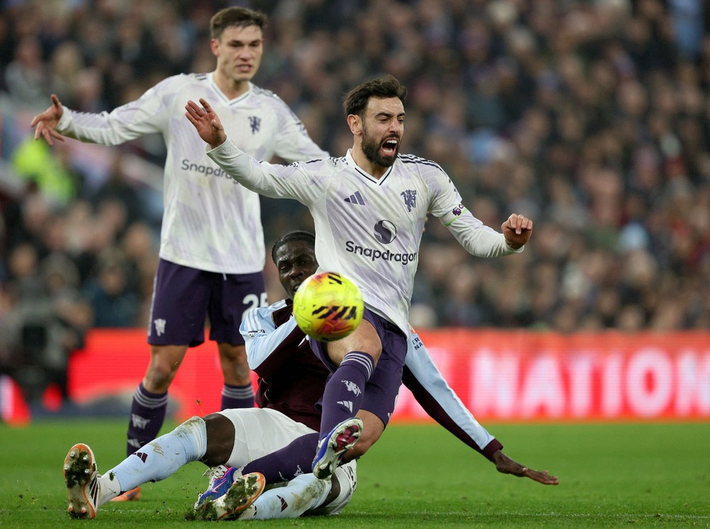 MU trắng tay khi làm khách của Aston Villa - Ảnh 3. MU trắng tay khi làm khách của Aston Villa - Ảnh 3.