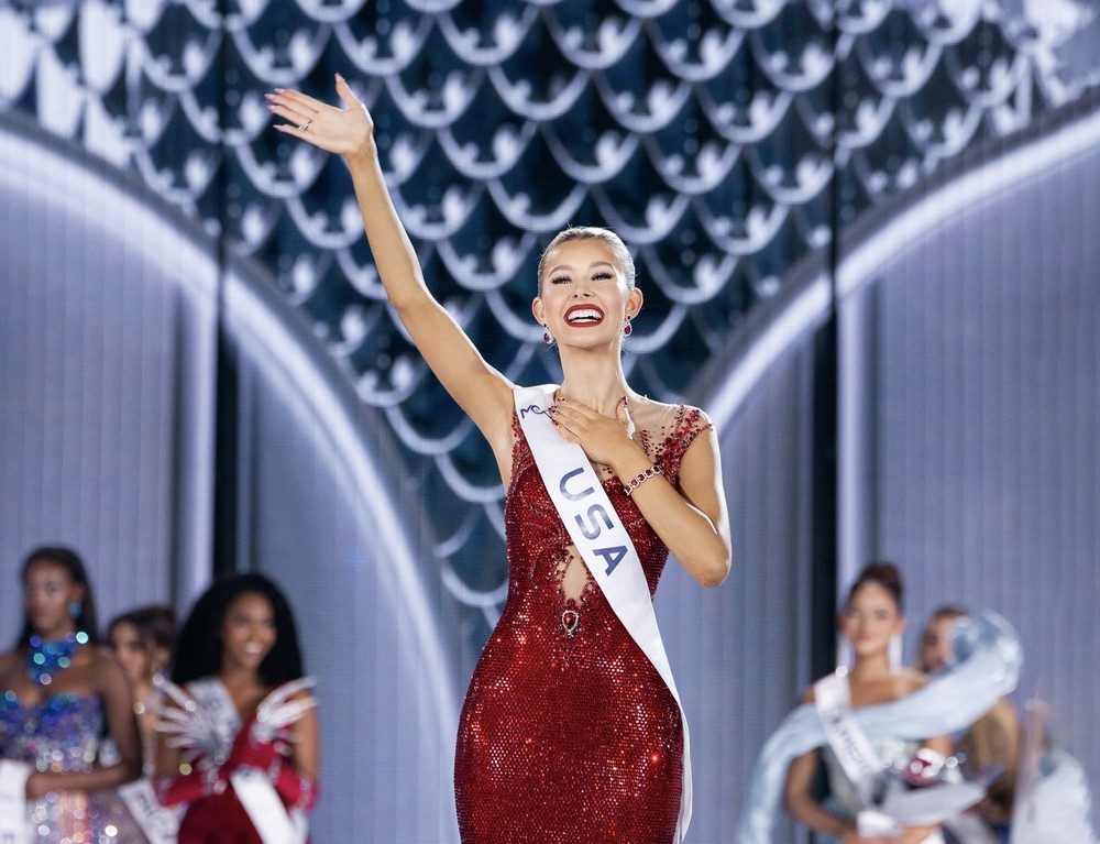 Người đẹp Mỹ đăng quang Miss Cosmo 2025 - Ảnh 2.