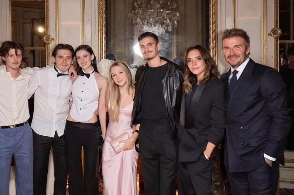 Brooklyn Beckham chặn bố mẹ trên Instagram, rạn nứt gia đình chạm đáy trước thềm Giáng sinh - Ảnh 3.