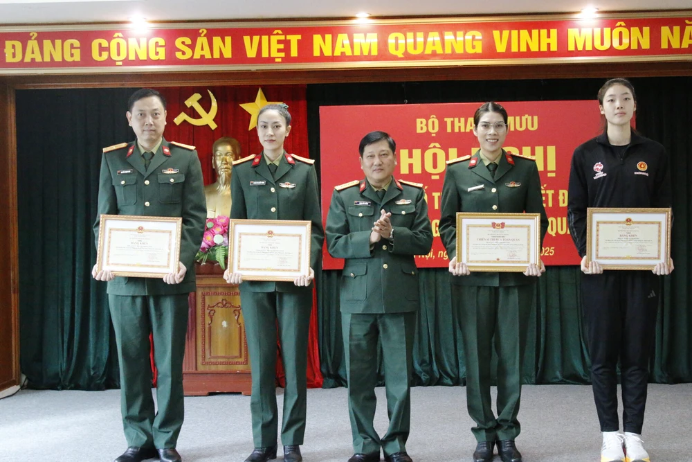 Hoa khôi bóng chuyền Việt Nam nhận vinh dự lớn vào cuối năm 2025 sau khi lập một loạt thành tích xuất sắc - Ảnh 1.