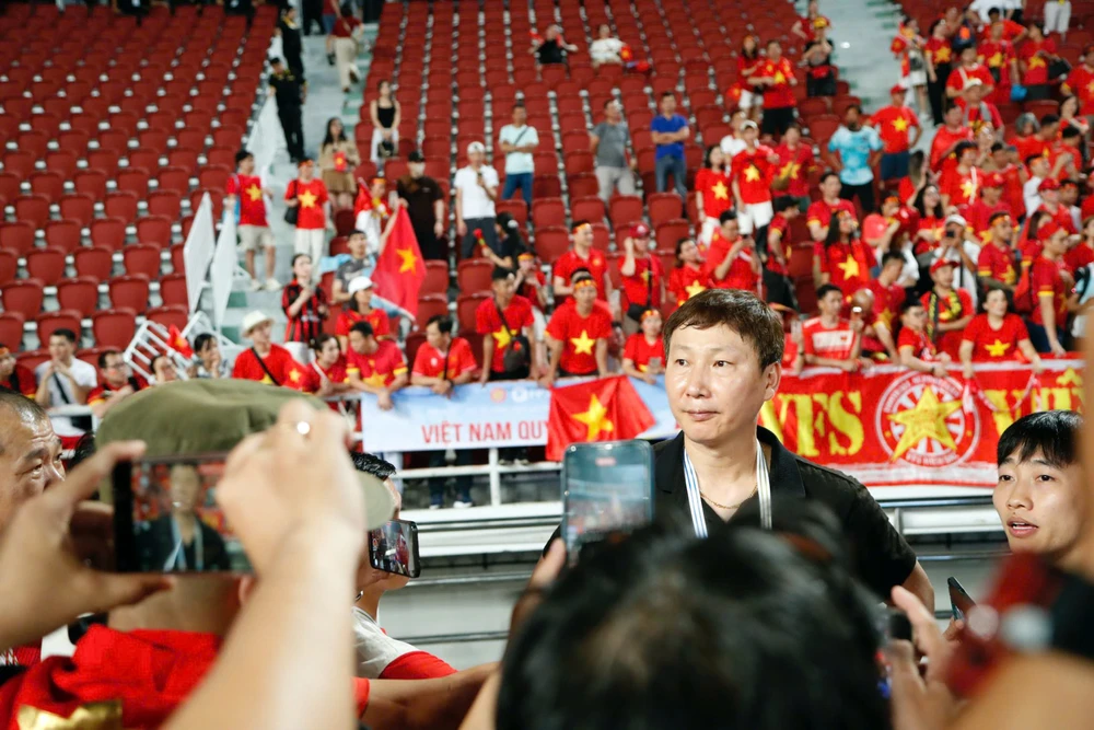 HLV Kim Sang Sik: 'Mục tiêu của U23 Việt Nam là thi đấu tốt ở giải U23 châu Á' - Ảnh 1.