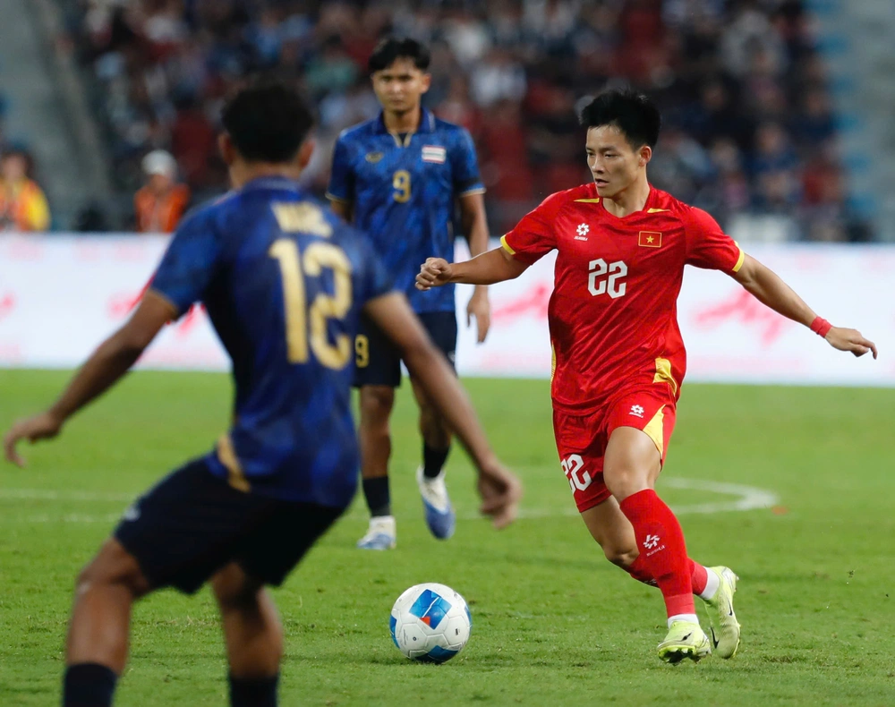 HLV Kim Sang Sik: 'Mục tiêu của U23 Việt Nam là thi đấu tốt ở giải U23 châu Á' - Ảnh 2.