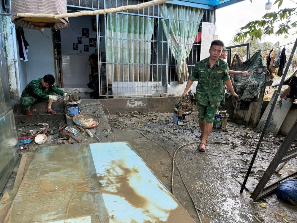Chiến dịch Quang Trung: Người thợ xây mặc áo lính biển - Ảnh 4.