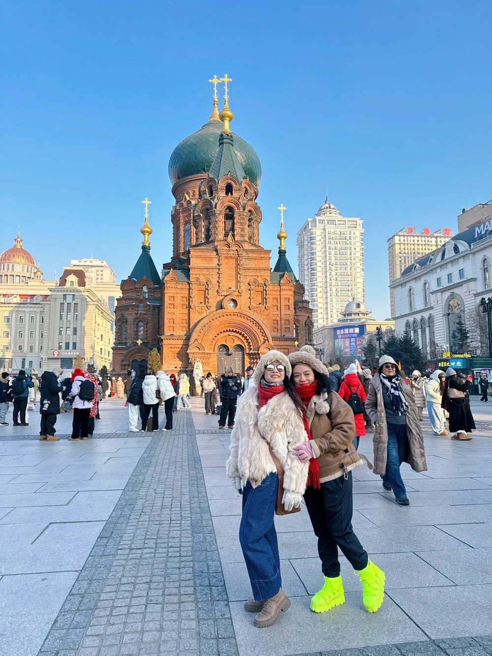 Cáp Nhĩ Tân, nơi mùa đông đi qua những mái vòm Nga - Ảnh 7.