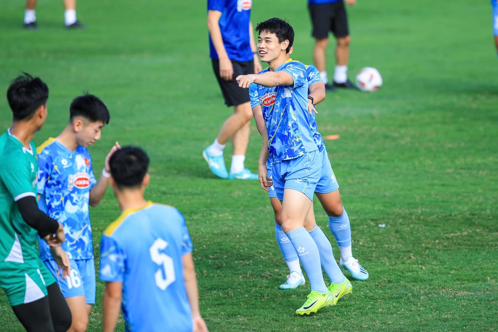 Đội trưởng Khuất Văn Khang: 'HCV SEA Games tạo động lực cho U23 Việt Nam' - Ảnh 2.