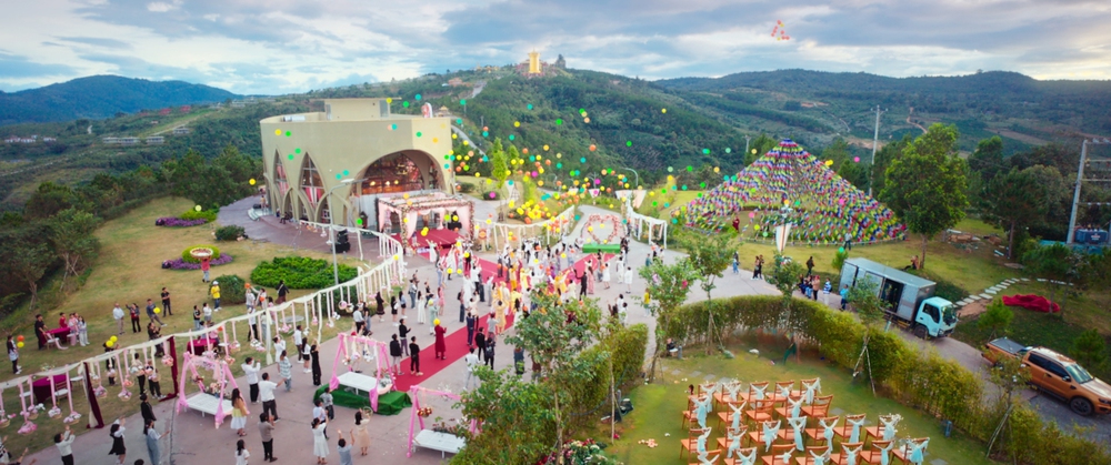 Phim "Vạn dặm yêu em": Việt Nam qua ống kính Bollywood - Ảnh 2.