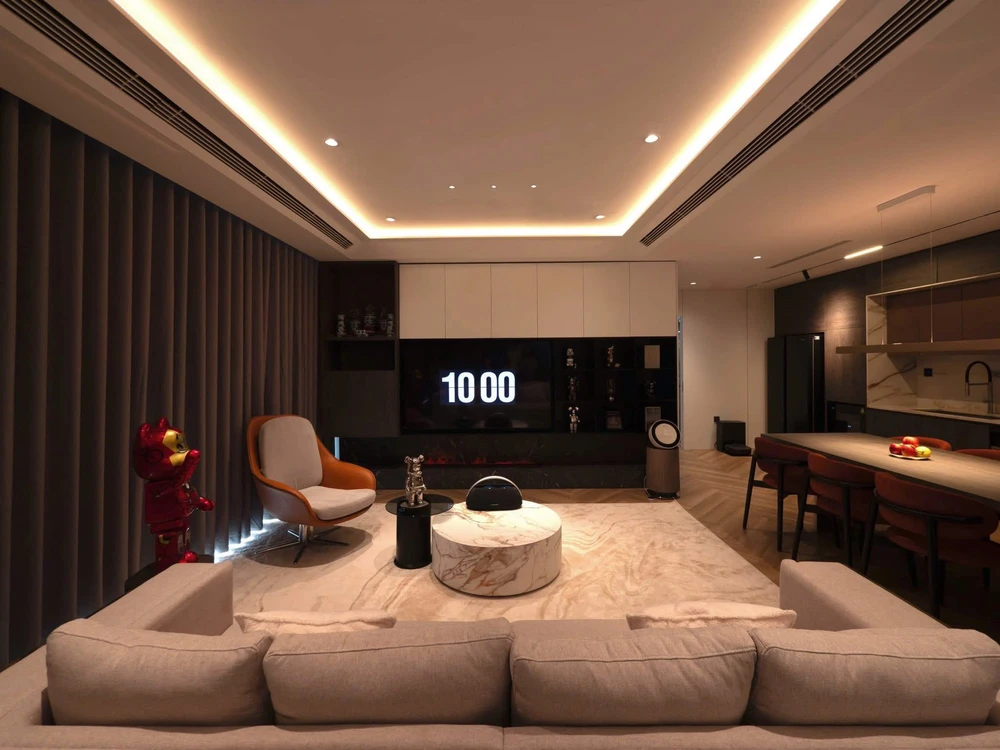 Tiền vệ Hoàng Đức khoe nhà mới tại Hà Nội - Ảnh 3.