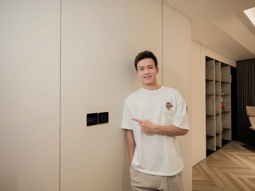 Tiền vệ Hoàng Đức khoe nhà mới tại Hà Nội - Ảnh 7.