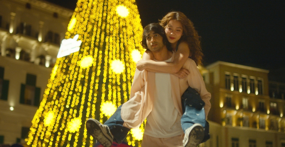 Phim "Vạn dặm yêu em": Việt Nam qua ống kính Bollywood - Ảnh 4.