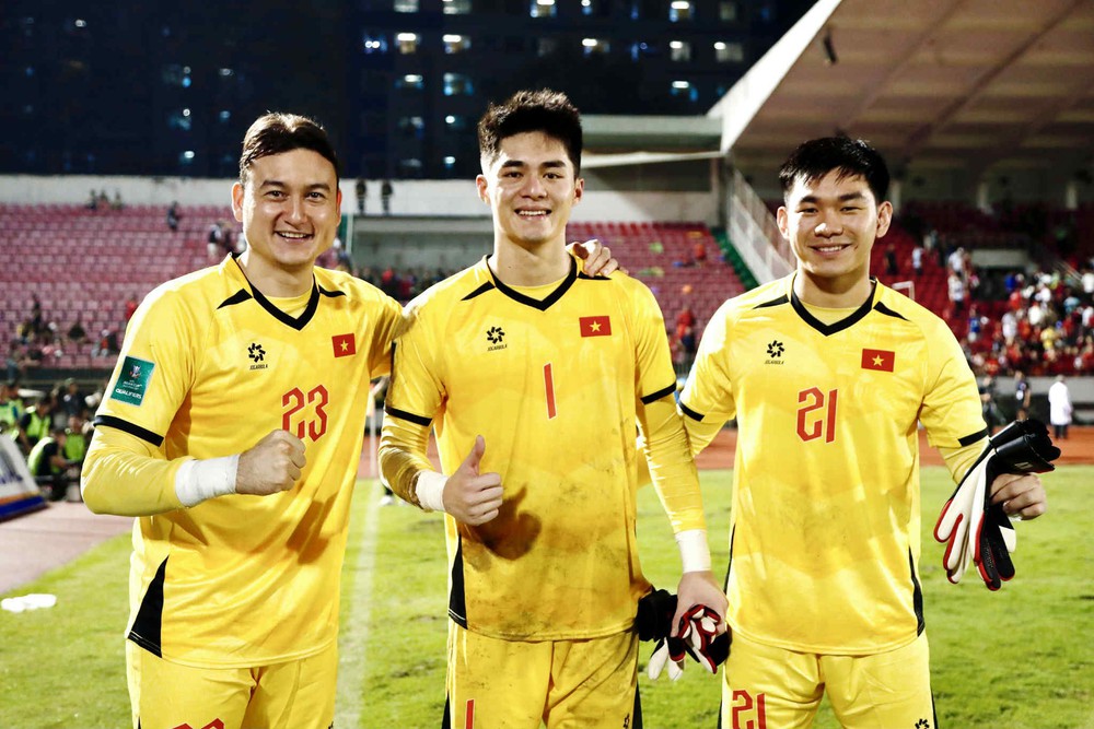 Thủ môn U22 Việt Nam gây sốt mạng xã hội Thái Lan, được bình chọn đẹp trai nhất SEA Games 2025 - Ảnh 5.