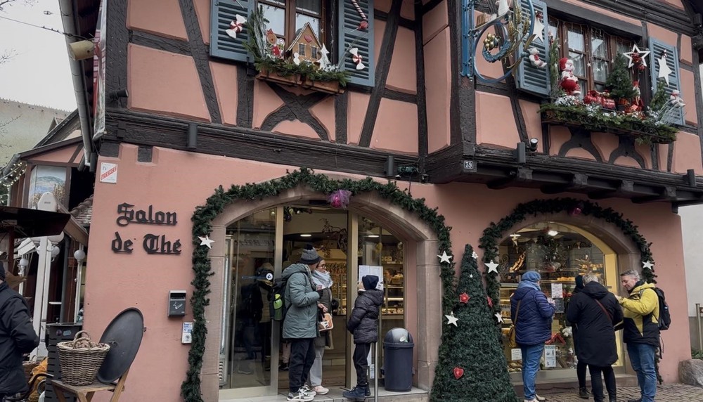 Eguisheim – ngôi làng cổ tích ở miền Đông nước Pháp - Ảnh 3.