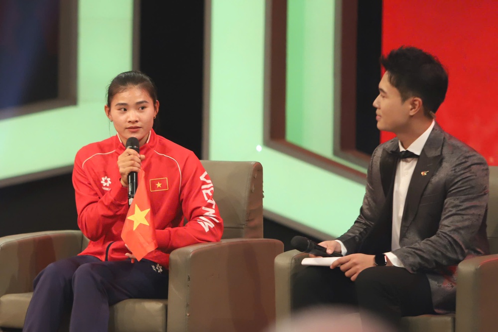 Gala Tinh thần Việt Nam: Câu chuyện về khát vọng, bản lĩnh và niềm tin - Ảnh 5.