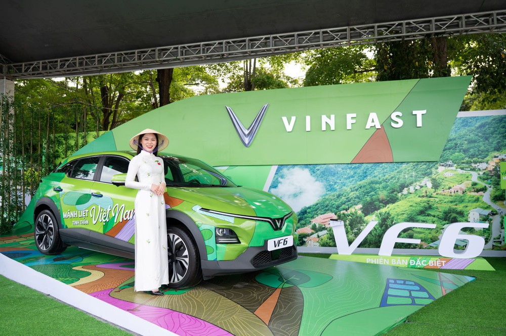 VinFast "chiếm trọn spotlight" tại Vietnam Mobility Show 2025 với hệ sinh thái xanh toàn diện - Ảnh 4.