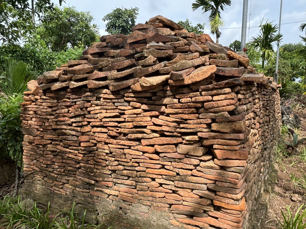 Ngắm vẻ vàng son của di tích hành cung Lỗ Giang thời Trần - Ảnh 13.