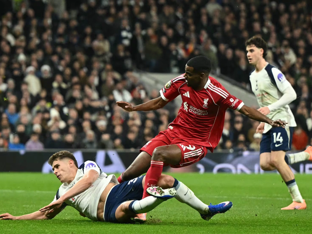 Tin nóng thể thao sáng 24/12: HLV Mai Đức Chung nói lời gan ruột về chung kết SEA Games, tiết lộ chiến thuật của ĐT nữ Việt Nam - Ảnh 4.