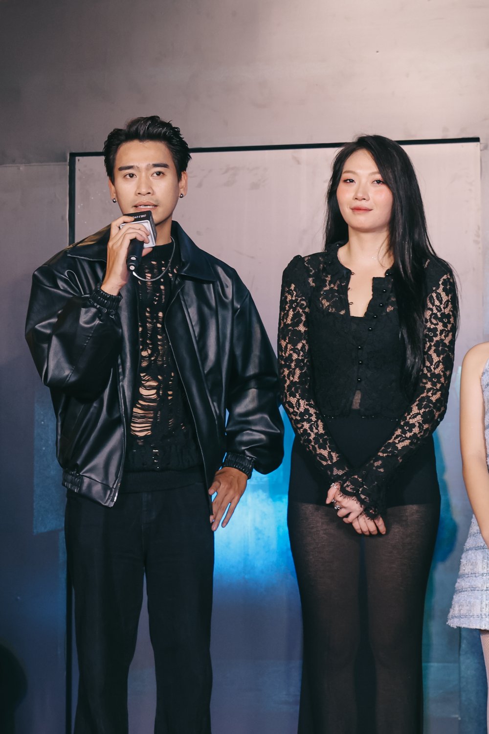 Phương Thanh hát live trên thảm đỏ ra mắt phim “Nhà hai chủ” - Ảnh 3.