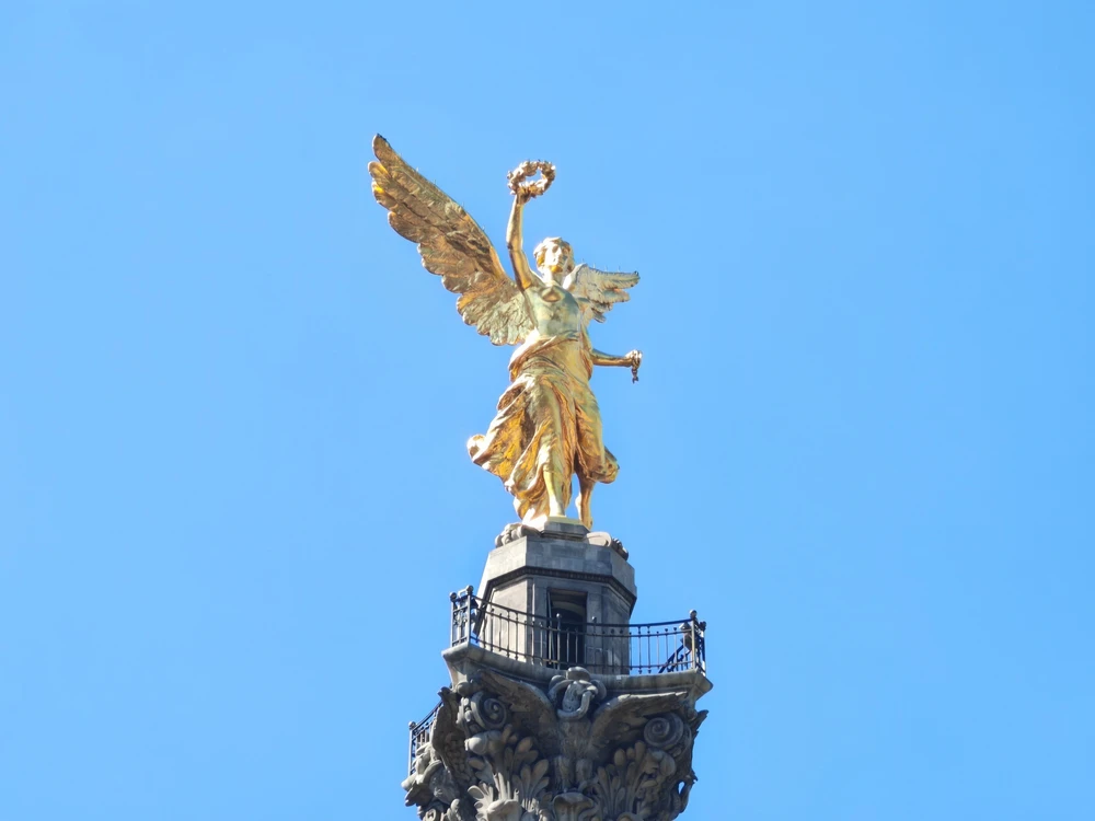 Lễ hội âm nhạc điện tử lớn nhất thế giới chào đón năm 2026 - Ảnh 1.