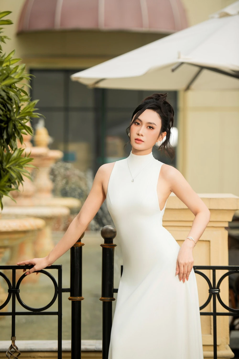 Á hậu Đặng Thị Thắm: Hành trình tích lũy bản lĩnh và dấu ấn tại Miss World Vietnam 2025 - Ảnh 4.