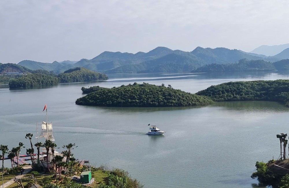 Du lịch Việt Nam 2025: Điểm sáng trong bức tranh tăng trưởng kinh tế, xã hội - Ảnh 6.