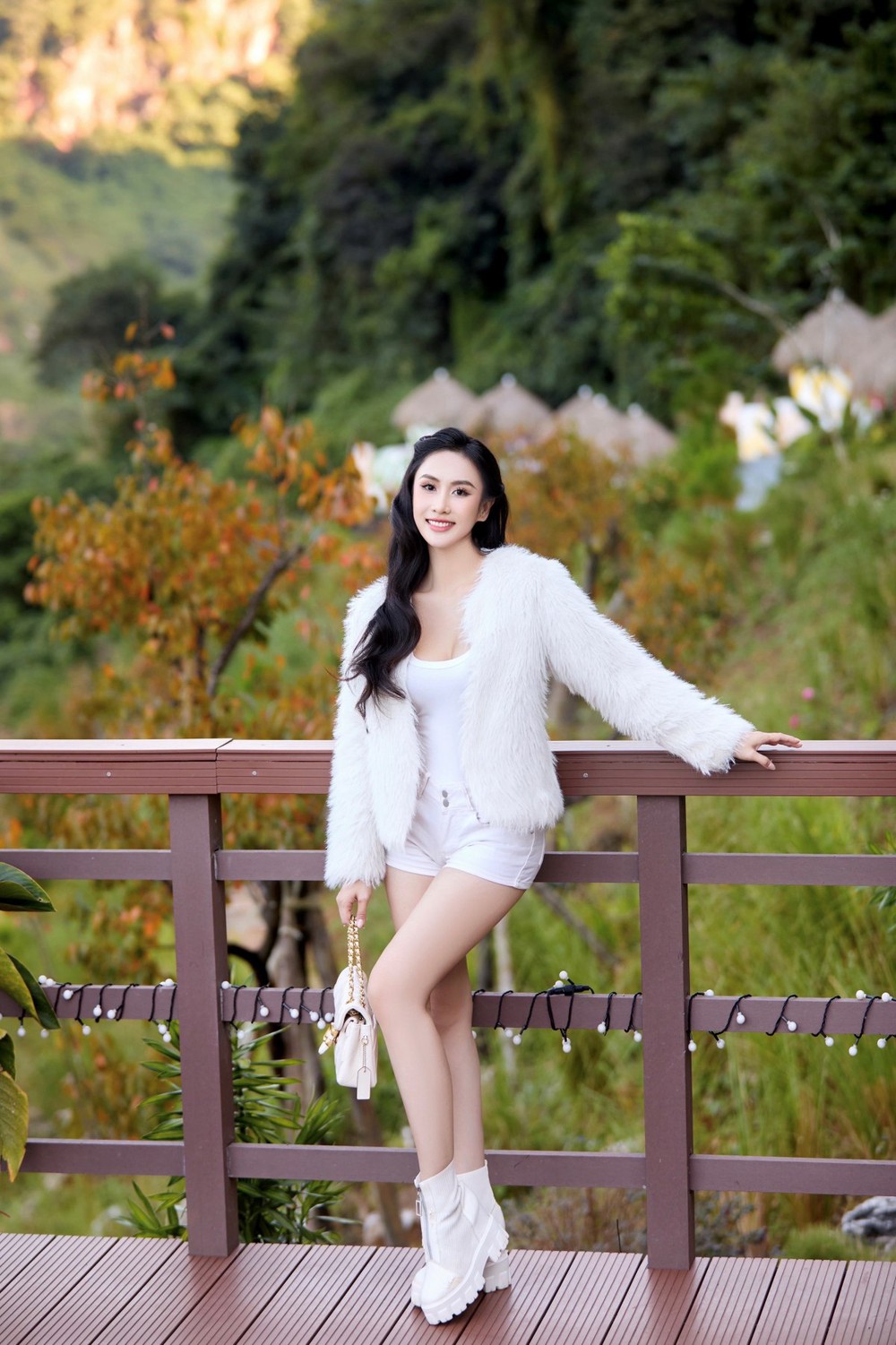 Á hậu Đặng Thị Thắm: Hành trình tích lũy bản lĩnh và dấu ấn tại Miss World Vietnam 2025 - Ảnh 1.