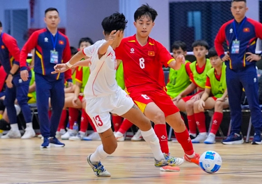 Tin nóng bóng đá Việt Nam hôm nay 26/12: Đại hội thường niên VFF; U19 futsal Việt Nam gặp Indonesia ở bán kết Giải futsal Đông Nam Á - Ảnh 2. Tin nóng bóng đá Việt Nam hôm nay 26/12: Đại hội thường niên VFF; U19 futsal Việt Nam gặp Indonesia ở bán kết Giải futsal Đông Nam Á - Ảnh 2.