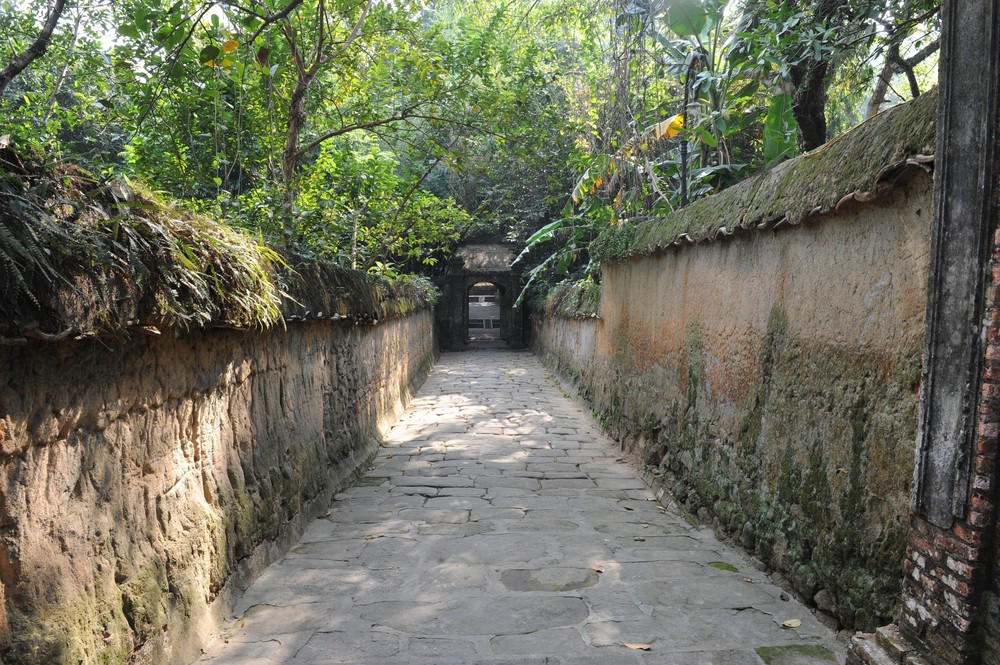 Chùa Bổ Đà, nơi lưu giữ nét kiến trúc truyền thống Việt Cổ - Ảnh 2.