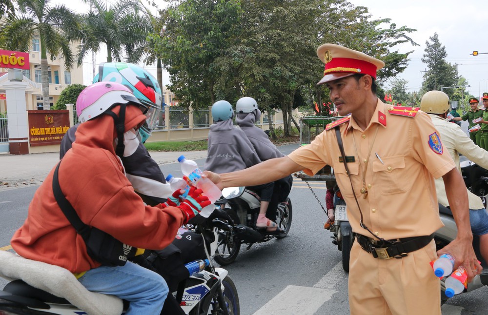 Chỉ thị của Ban Bí thư về việc tổ chức Tết Bính Ngọ năm 2026 - Ảnh 2.