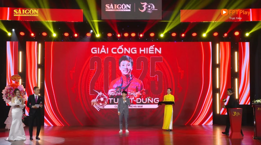 TRỰC TIẾP lễ trao giải Quả bóng Vàng Việt Nam 2025 (20h00 hôm nay) - Ảnh 4.