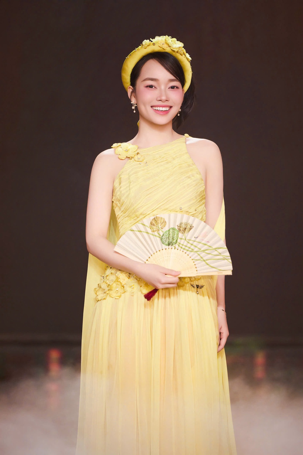 Quán quân Tuyệt đỉnh song ca Võ Phương Thủy đưa dân ca đến gần hơn với khán giả trẻ - Ảnh 1.