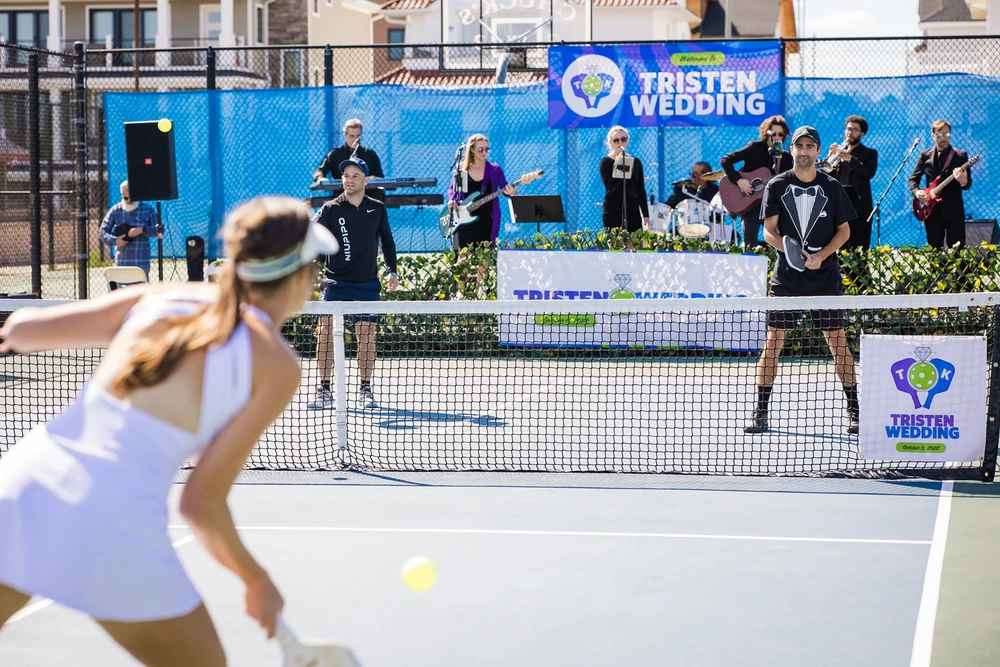 Đám cưới mang phong cách pickleball trở thành xu hướng được yêu thích nhất năm - Ảnh 10.