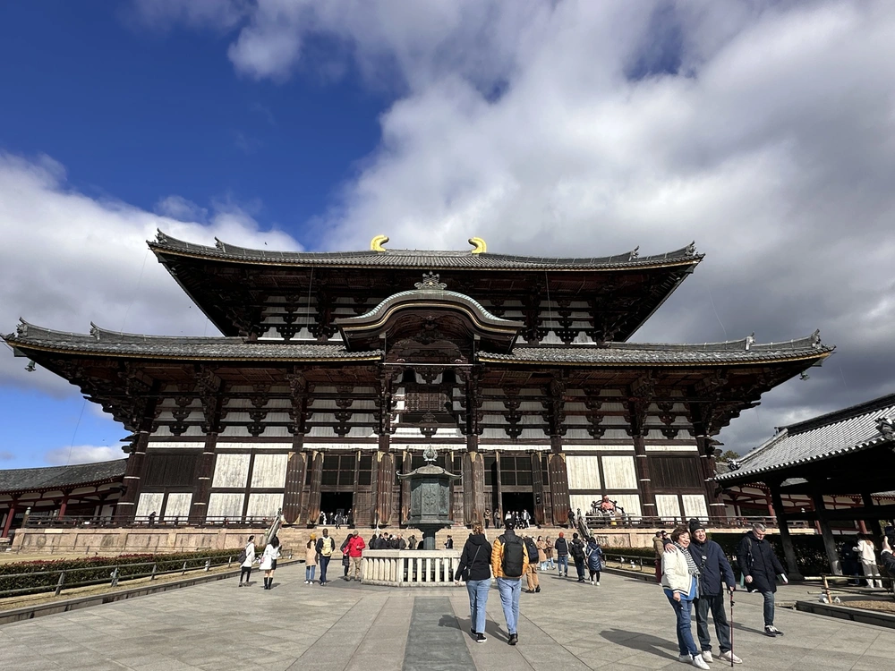 Nara – nơi những chú hươu bước đi cùng con người và thời gian lắng lại giữa cổ tự - Ảnh 3.