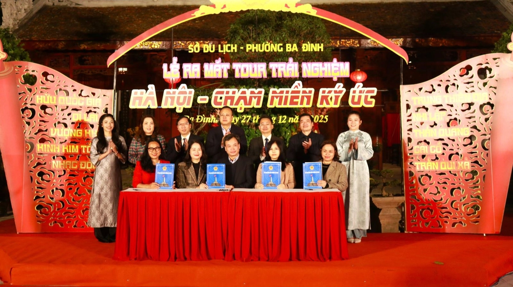 Hà Nội ra mắt tour du lịch trải nghiệm 'Chạm miền ký ức' tại Đảo Ngọc - Trúc Bạch. - Ảnh 7.