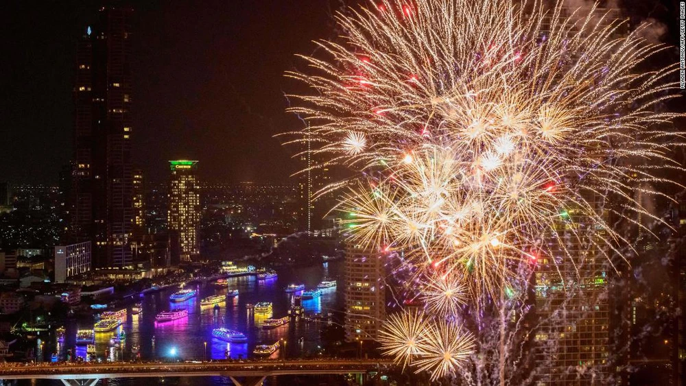Sắc màu cuộc sống: Những thành phố có màn pháo hoa Giao thừa đẹp nhất thế giới - Ảnh 3.