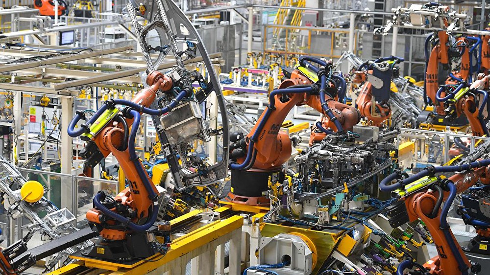 Thế giới 2025: Khi AI tiến sâu vào ngành công nghiệp và giải trí  - Ảnh 1.